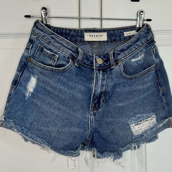 Pacsun mom short - Picture 1 of 3